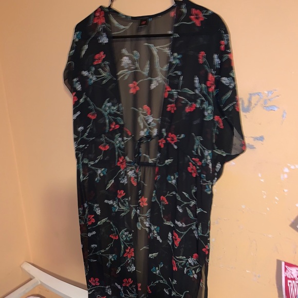 Floral long cover up - Picture 4 of 5